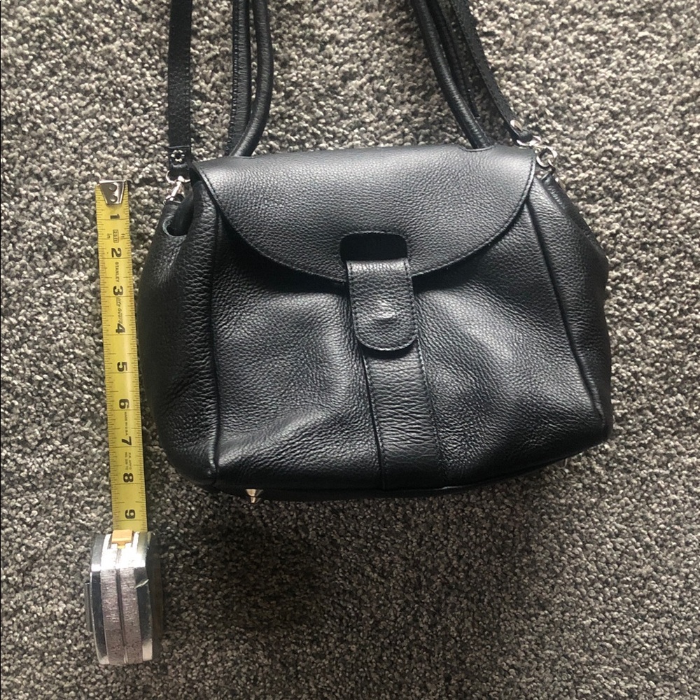 Elegant Black Leather Handbag